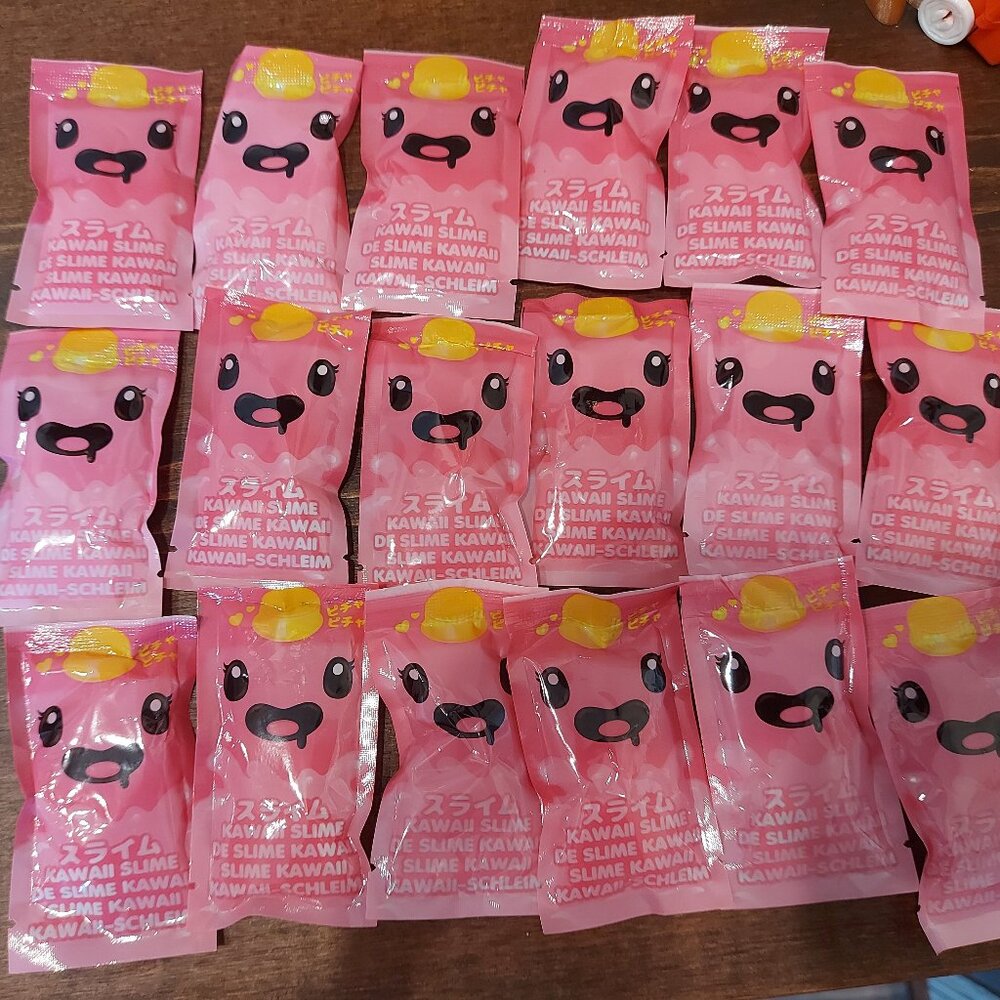 18 Packs of Mini Brands Kawaii Slime